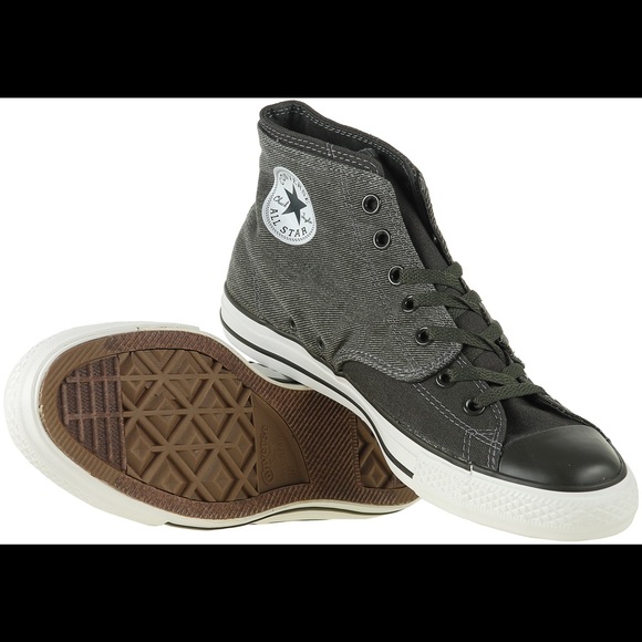 Chuck Taylor All Star Canvas Basketball Shoes - Picture 2 of 11